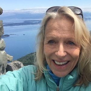 Meet your Posher, Vickie